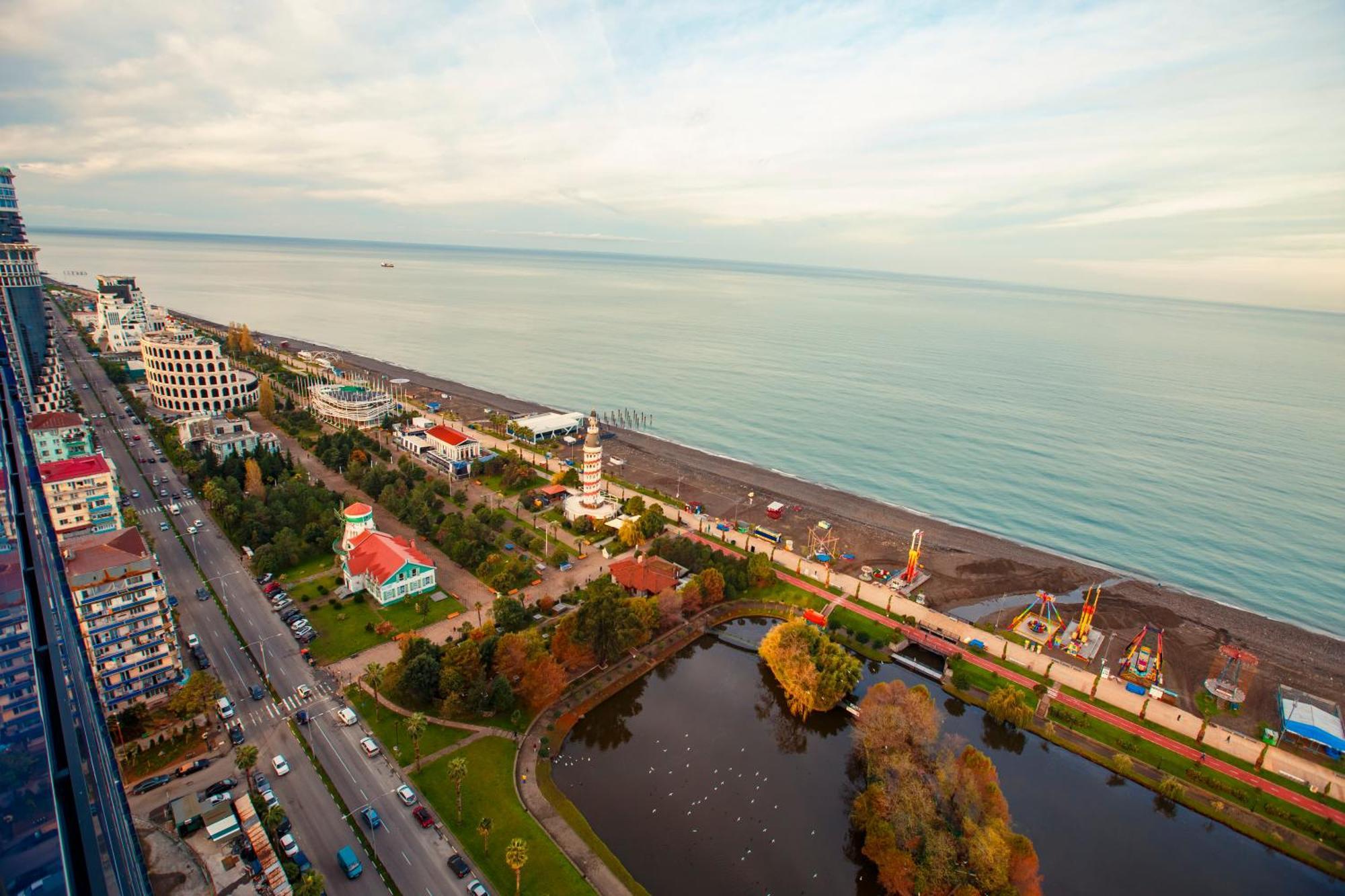 Panorama Orbi Beach Resort Center Suite Батуми Экстерьер фото